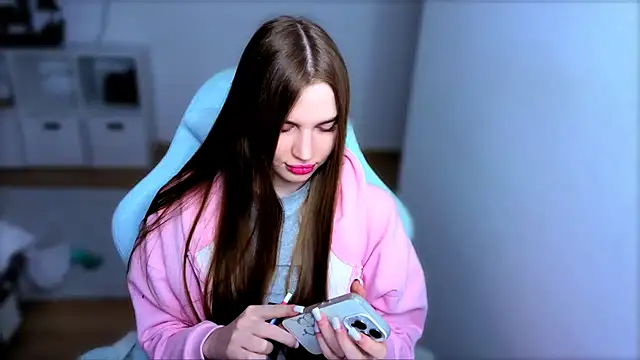 Snapshot of StellaLawless chatting on November 15, 2025, 7:21 pm StellaLawless online show from November 15, 2025, 7:21 pm