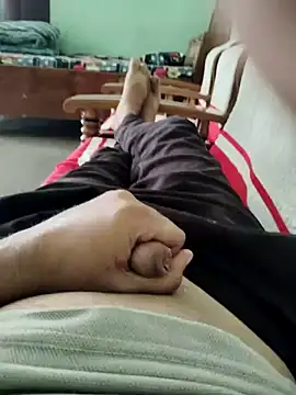 Snapshot of BigDickDogx chatting on October 20, 2025, 8:04 am BigDickDogx online show from October 20, 2025, 8:04 am