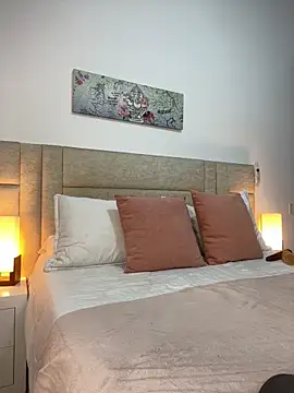 Snapshot of valecruz903 chatting on January 23, 2025, 7:18 pm valecruz903 online show from January 23, 2025, 7:18 pm