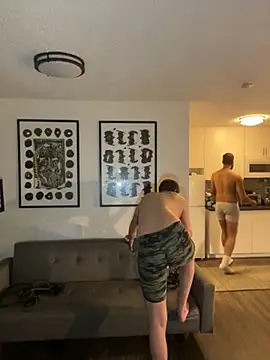 Snapshot of TheOnlyTwinTowers chatting on February 25, 2026, 4:44 am TheOnlyTwinTowers online show from February 25, 2026, 4:44 am