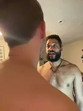 Snapshot of TheOnlyTwinTowers chatting on March 4, 2026, 5:57 am TheOnlyTwinTowers online show from March 4, 2026, 5:57 am