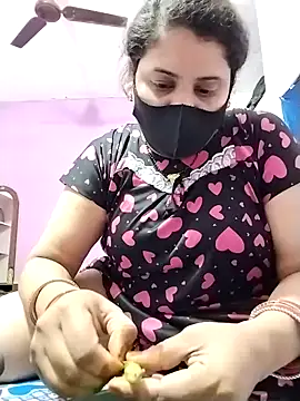 Snapshot of Ruksar-Pathan chatting on January 15, 2025, 9:02 am Ruksar-Pathan online show from January 15, 2025, 9:02 am