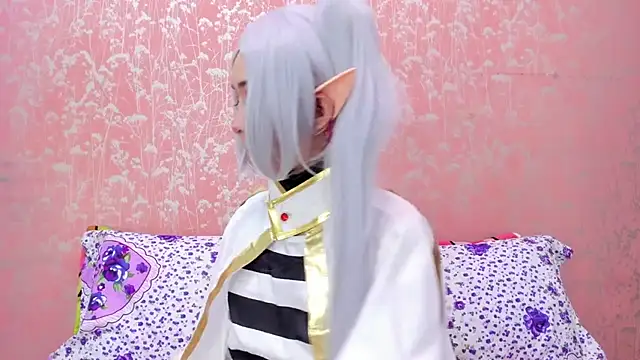 NEZUKO MITSURI online show from March 16, 2026, 3:56 am