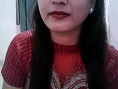 Model-Tanya online show from February 3, 2025, 3:06 pm