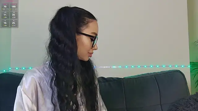 OnlyXandra online show from January 11, 2025, 8:33 am