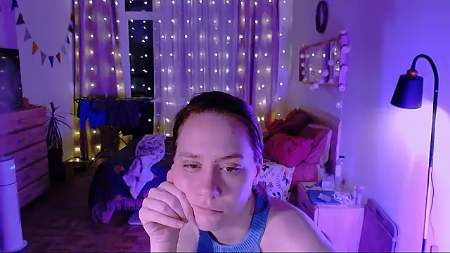 Snapshot of Malinax chatting on January 15, 2026, 4:39 am Malinax online show from January 15, 2026, 4:39 am