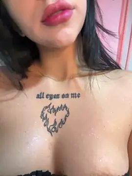 Snapshot of eva_elifee chatting on February 7, 2026, 10:57 pm eva elifee online show from February 7, 2026, 10:57 pm