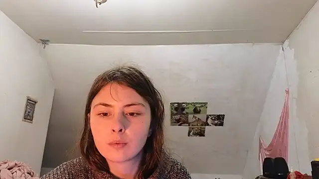 MAMA69LAMA online show from July 28, 2026, 9:14 pm