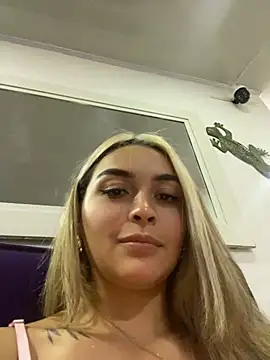 emma oxford online show from January 28, 2025, 12:26 am