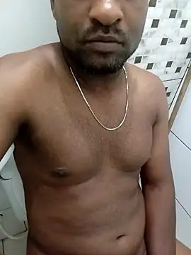 Snapshot of Beto0815 chatting on February 21, 2026, 12:11 am Beto0815 online show from February 21, 2026, 12:11 am