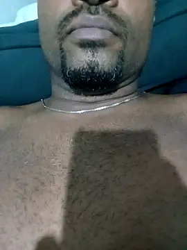 Snapshot of Beto0815 chatting on March 11, 2026, 12:49 am Beto0815 online show from March 11, 2026, 12:49 am