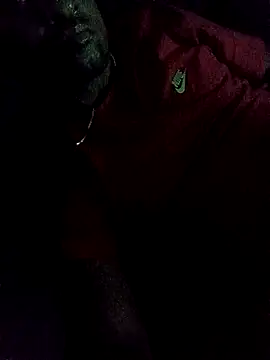 Snapshot of Beto0815 chatting on March 23, 2026, 12:25 am Beto0815 online show from March 23, 2026, 12:25 am