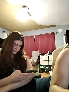 Carandrew online show from December 4, 2025, 4:11 am