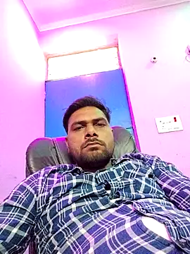 Snapshot of Couple_hina chatting on November 7, 2025, 5:51 am Couple hina online show from November 7, 2025, 5:51 am