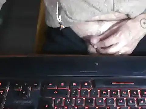 Adri gard online show from January 31, 2025, 9:05 pm