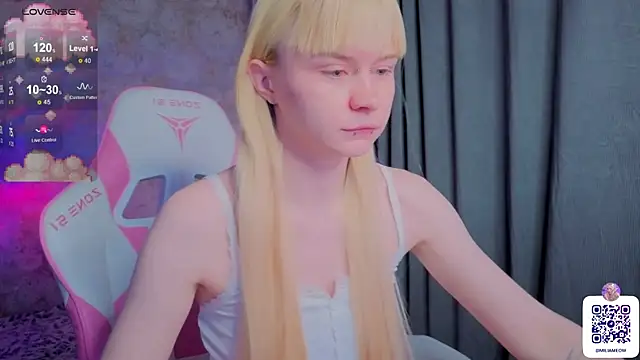 Milia Parker online show from April 14, 2026, 8:48 pm