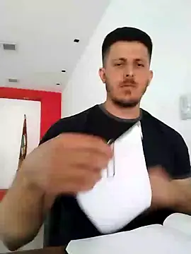 Snapshot of Jota_show chatting on December 21, 2024, 6:55 pm Jota show online show from December 21, 2024, 6:55 pm