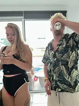 Snapshot of NickyGold_Official chatting on March 9, 2025, 3:05 pm NickyGold Official online show from March 9, 2025, 3:05 pm