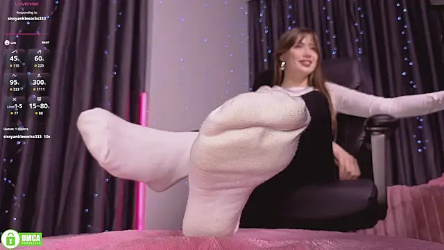 WendyyEmily online show from March 25, 2026, 5:13 am