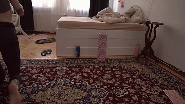 Snapshot of ifuckingtoy_ chatting on November 14, 2025, 7:51 am ifuckingtoy online show from November 14, 2025, 7:51 am