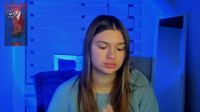 Josephine Kiss online show from December 5, 2024, 5:04 am
