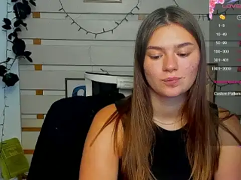 Josephine Kiss online show from June 27, 2026, 4:01 pm