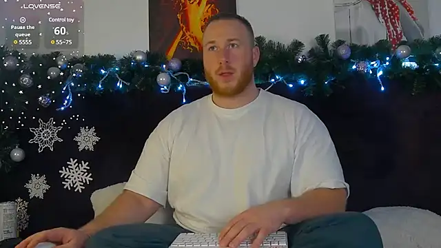 Snapshot of RoddyStill chatting on December 27, 2024, 7:51 am RoddyStill online show from December 27, 2024, 7:51 am