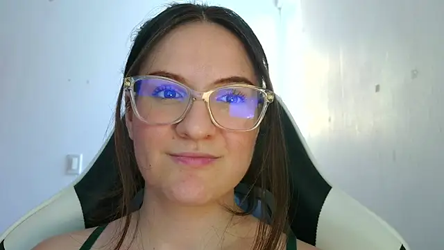 livgomez online show from November 13, 2025, 3:55 pm