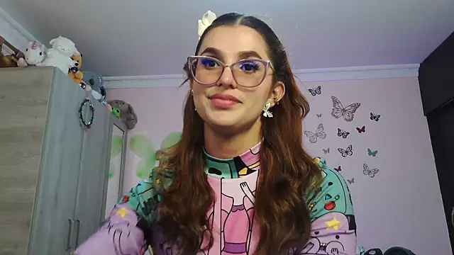 caroline jonson online show from February 6, 2026, 9:18 pm