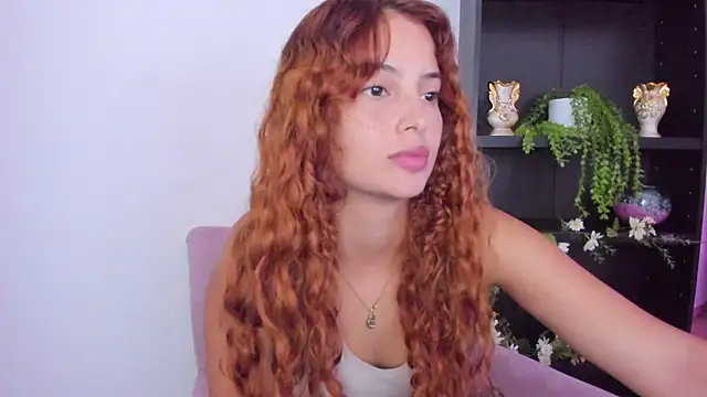 Snapshot of georgina_palacios chatting on February 11, 2025, 2:57 pm georgina palacios online show from February 11, 2025, 2:57 pm