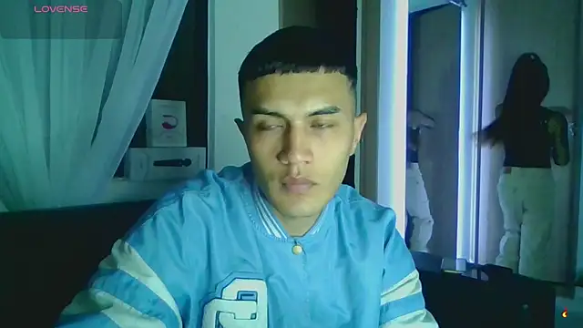 Tifanny Sweett online show from December 21, 2025, 2:51 am