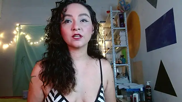 Snapshot of Kaory_32 chatting on June 5, 2026, 2:12 pm Kaory 32 online show from June 5, 2026, 2:12 pm