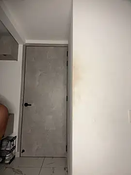 Blackpretty1409 online show from February 22, 2026, 3:21 pm