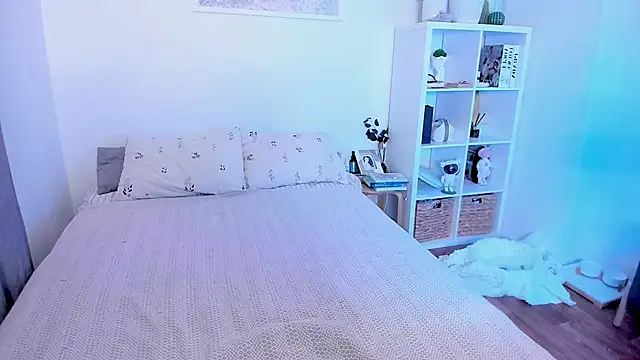 Snapshot of Sasha_Miro chatting on February 3, 2026, 1:59 am Sasha Miro online show from February 3, 2026, 1:59 am