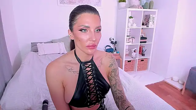 Snapshot of Sasha_Miro chatting on March 15, 2026, 1:33 am Sasha Miro online show from March 15, 2026, 1:33 am