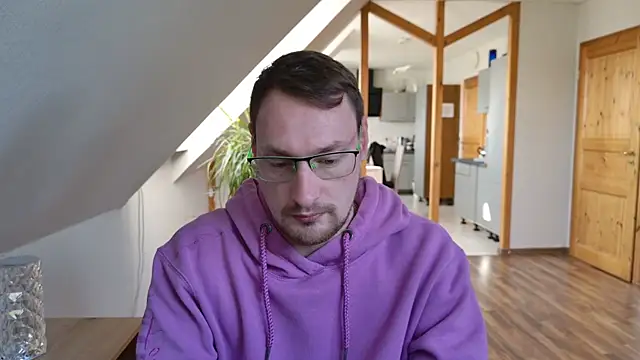 Relsxboy online show from March 6, 2025, 8:41 am