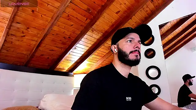 Tom Bailey online show from November 23, 2025, 12:49 pm