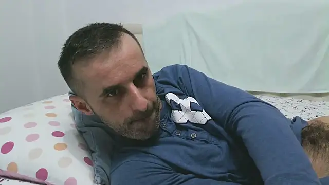 Snapshot of stevenpit chatting on December 8, 2024, 8:30 am stevenpit online show from December 8, 2024, 8:30 am