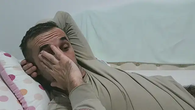 Snapshot of stevenpit chatting on December 14, 2024, 9:45 pm stevenpit online show from December 14, 2024, 9:45 pm