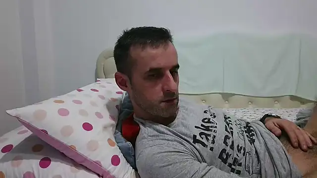 Snapshot of stevenpit chatting on January 9, 2025, 6:47 pm stevenpit online show from January 9, 2025, 6:47 pm