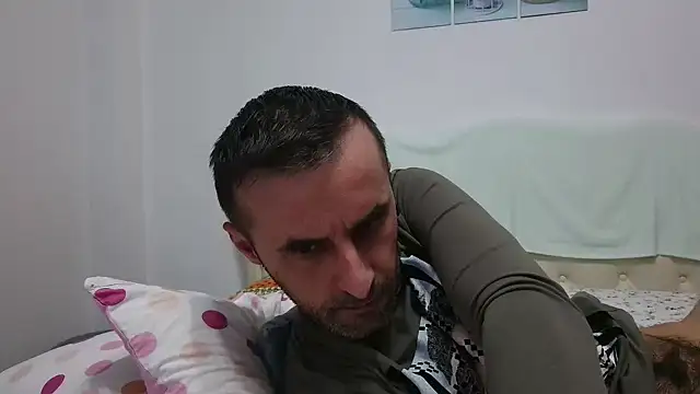 Snapshot of stevenpit chatting on January 12, 2025, 9:08 am stevenpit online show from January 12, 2025, 9:08 am