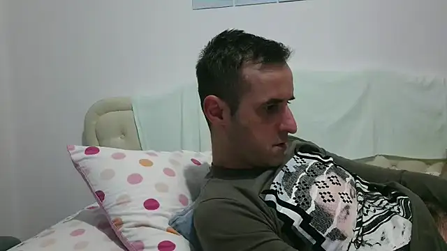 Snapshot of stevenpit chatting on January 13, 2025, 4:41 pm stevenpit online show from January 13, 2025, 4:41 pm