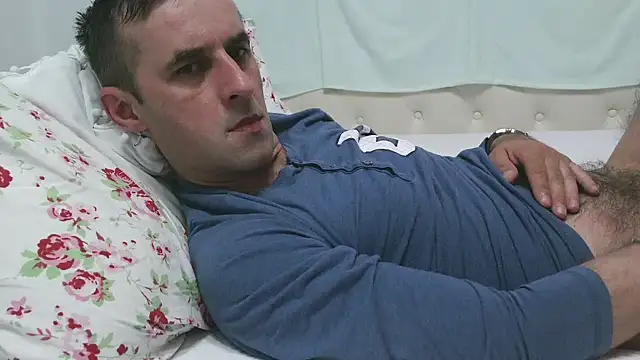 Snapshot of stevenpit chatting on March 13, 2025, 5:22 am stevenpit online show from March 13, 2025, 5:22 am