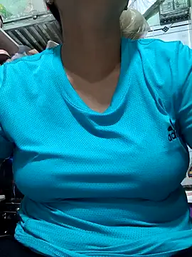 Snapshot of Lanyingxin18 chatting on April 25, 2026, 1:52 pm Lanyingxin18 online show from April 25, 2026, 1:52 pm