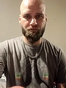 Snapshot of Dj8717 chatting on October 1, 2025, 4:29 am Dj8717 online show from October 1, 2025, 4:29 am