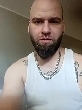 Snapshot of Dj8717 chatting on December 14, 2025, 4:23 pm Dj8717 online show from December 14, 2025, 4:23 pm