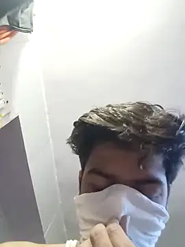 hotvarunrita online show from December 19, 2025, 3:13 am