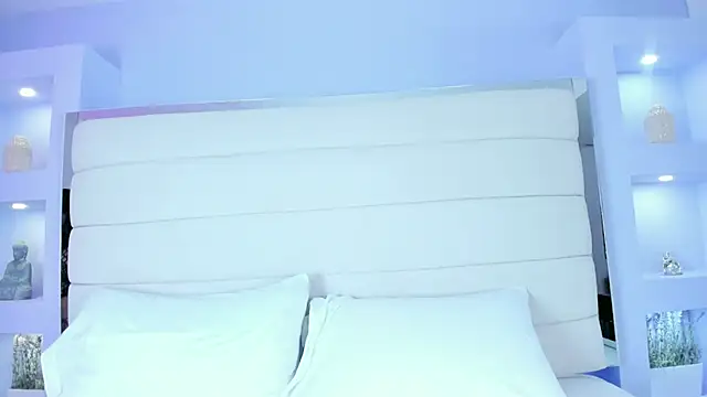 Snapshot of JessyEvans chatting on February 17, 2025, 7:42 pm JessyEvans online show from February 17, 2025, 7:42 pm