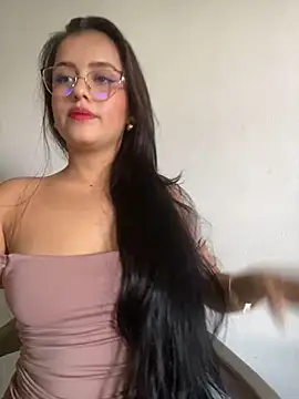 Snapshot of AbbyMillerrr chatting on April 28, 2026, 8:36 pm AbbyMillerrr online show from April 28, 2026, 8:36 pm