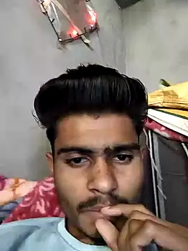 Snapshot of Yasha_14C_Creator chatting on January 1, 2025, 8:35 am Yasha 14C Creator online show from January 1, 2025, 8:35 am